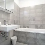 Bpr Chic White With Terrace & A/c & Garage شقة بودابست