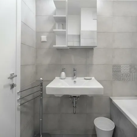 Bpr Chic White With Terrace & A/c & Garage Daire Budapeşte